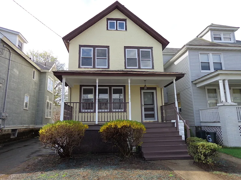535 Newark Ave photo 1