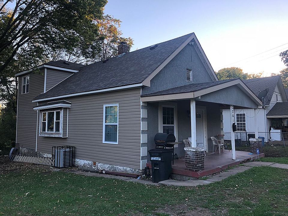 1st image of 2257 Russell Ave