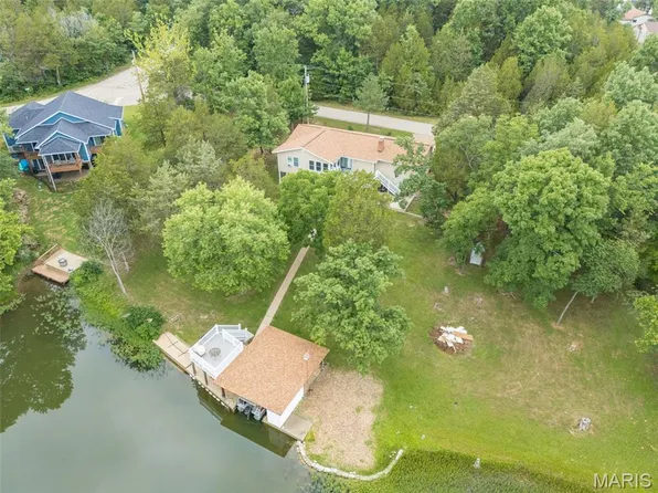 734 N Lafitte Dr, Bonne Terre, MO 63628
