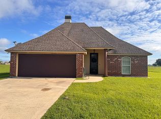 121 Ollie Dr, Abbeville, LA 70510