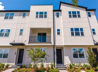 9313 Luminary Blvd, Orlando, FL 32827