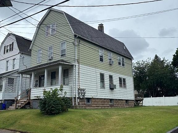 2nd image of 24 Cedar St