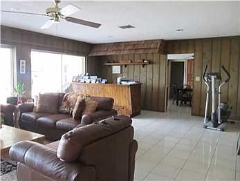 4th image of 5850 SW 32nd Ter