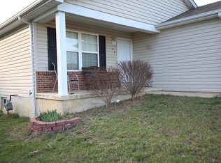 45 Great Owls Way, Winfield, MO 63389
