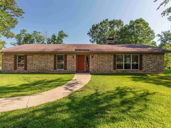 1828 Edmiston Rd, Ruston, LA 71270