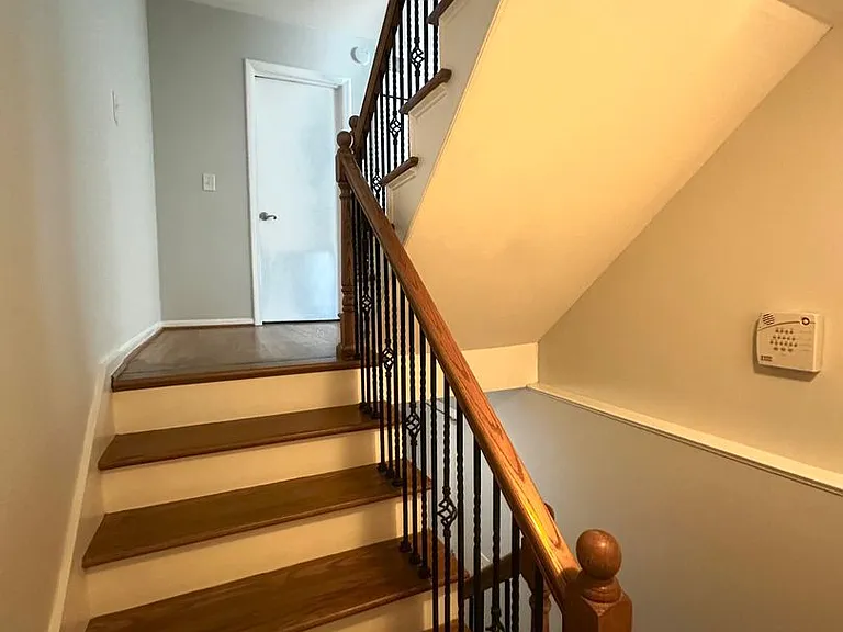 213 Summit Ridge Dr — Photo 4