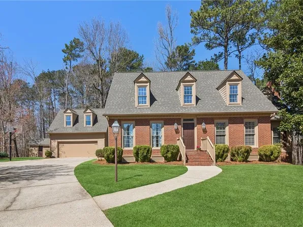 4206 Nahunta Ct, Peachtree Corners, GA 30092