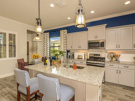 4th image of 12808 Coastal Breeze Way
