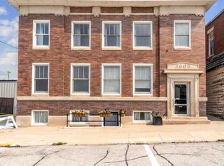 1318 14th Ave, Eldora, IA 50627