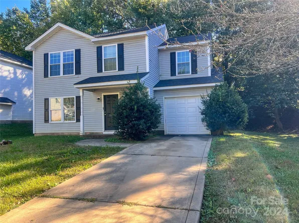315 Kingville Dr, Charlotte, NC 28213