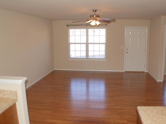 2nd image of 4435 W Sweetgum Ln