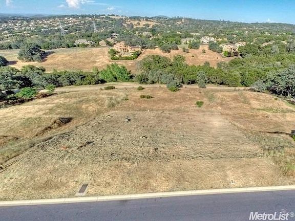 4th image of 5010 Breese Cir