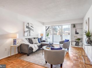 700 7th St SW APT 208, Washington, DC 20024