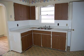 3rd image of 2486 Lanning Dr