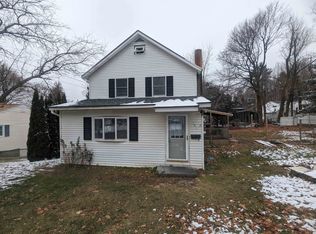 101 Barber St, Bennington, VT 05201