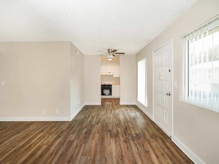 4875 Manzanita Ave #44 — Photo 2
