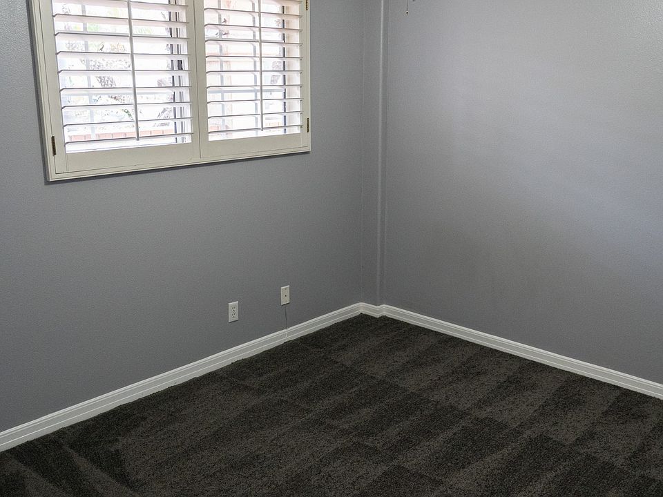 1ST FLOOR BEDROOM