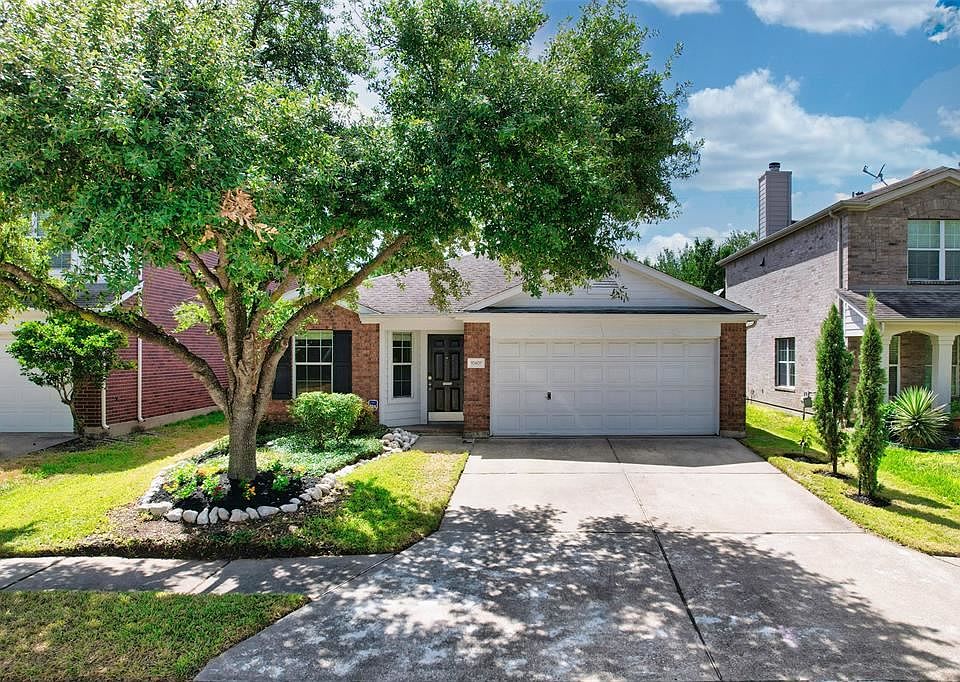 1st image of 10407 Marble Crest Dr