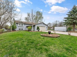 4253 W 140th St, Savage, MN 55378