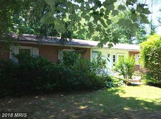 7022 Galgate Dr, Springfield, VA 22152