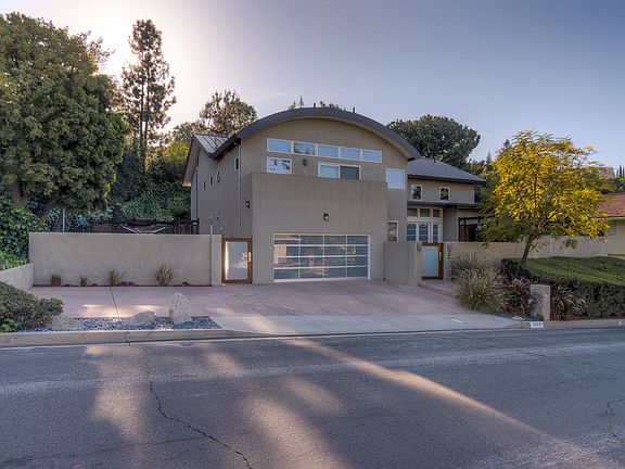2nd image of 3559 Green Vista Dr