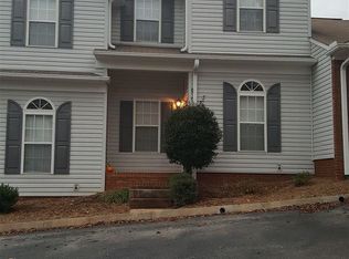 21 Huntress Dr, Greer, SC 29651