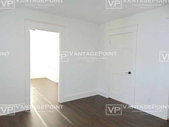 4th image of 1158 Emilie St