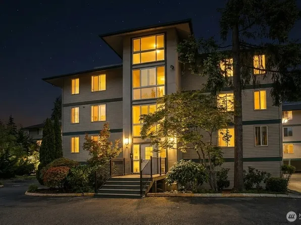 5630 200th Street SW #B119, Lynnwood, WA 98036