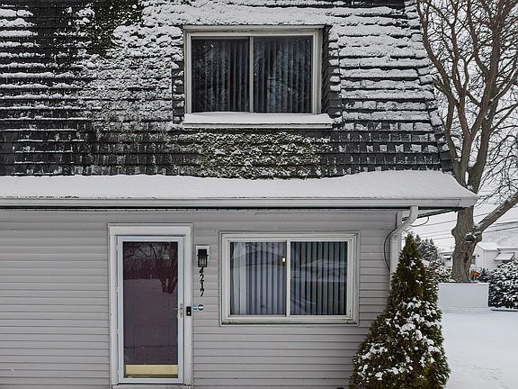 2nd image of 4217 Pine Ave
