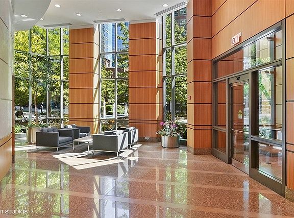 2nd image of 400 N Lasalle St #4005