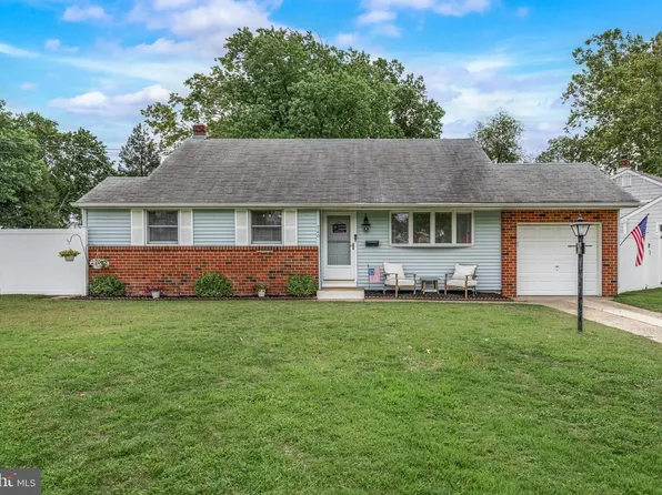 740 Baylor Ave, Riverside, NJ 08075