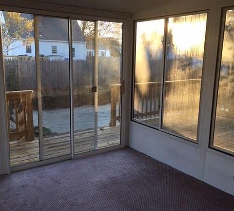 2nd image of 180 Bedford Ave