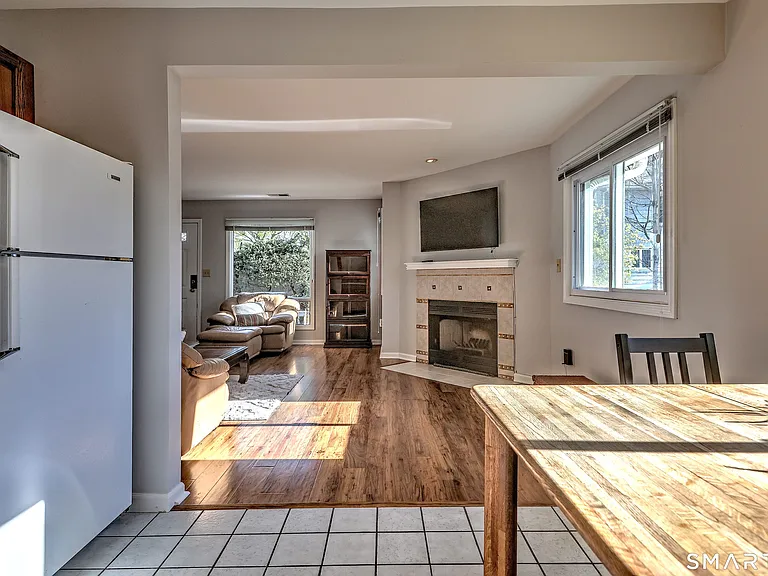 510 E Main St #111 — Photo 15