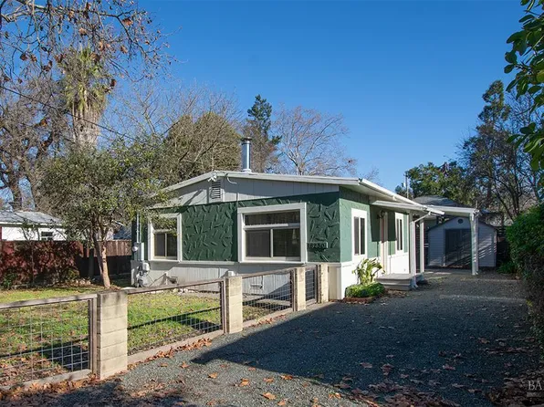 18230 Barrett Avenue, Sonoma, CA 95476