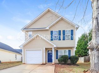 9409 Dewey Dr, Charlotte, NC 28214