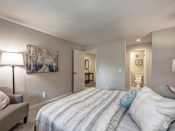 5th image of 13838 NE 60th Way #171