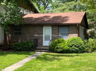 9 Razer St #1, West Frankfort, IL 62896