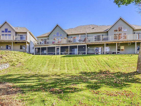2nd image of 2150 Shady Ln