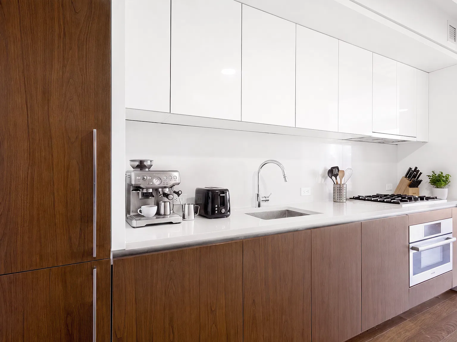 605 West 42nd Street — Photo 2