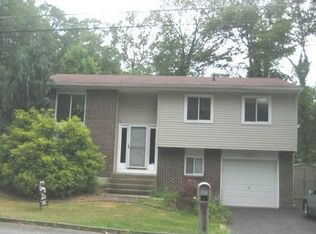 461 Bayberry St, Browns Mills, NJ 08015