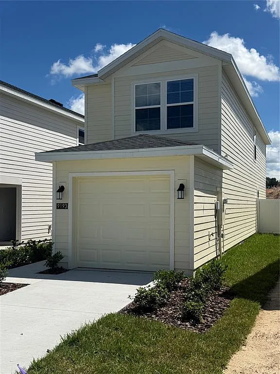 3 bed, 2.5 bath, 1486 sqft, $1,890 — Photo 4