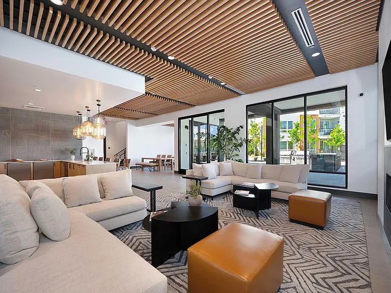 Halcyon Apartments — Photo 26