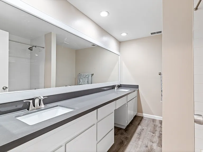 245 Firestone Dr — Photo 17