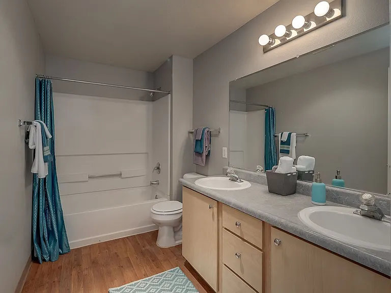 16924 SE Powell Blvd #35 — Photo 7