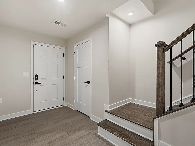 131 Callowhill Ln — Photo 5