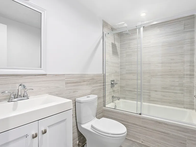 246 Macon St #1 — Photo 5