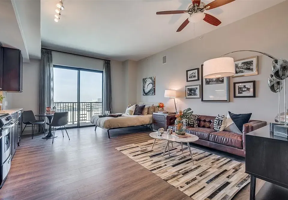 9789 Katy Fwy #1212