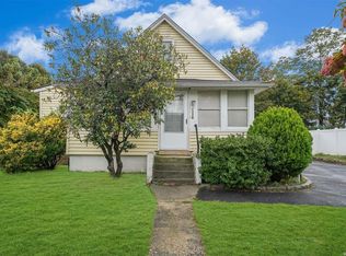 1326 5th Ave, Bay Shore, NY 11706