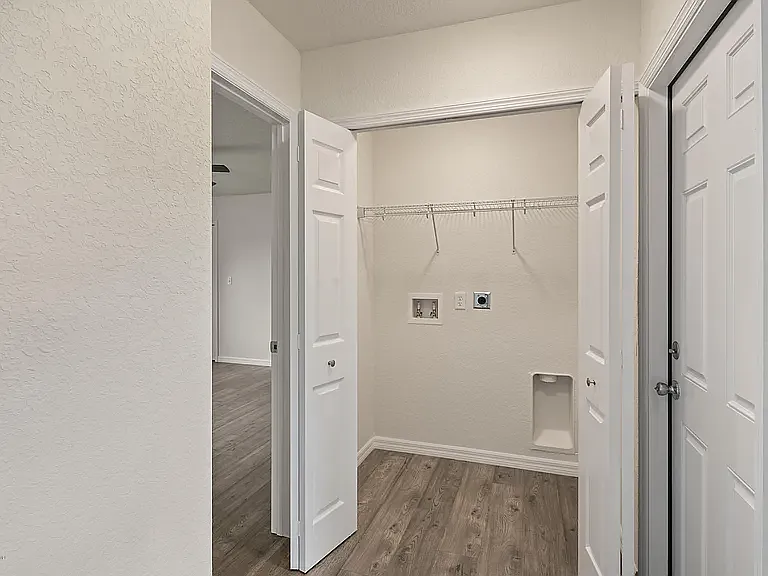 8399 Keesler St — Photo 16