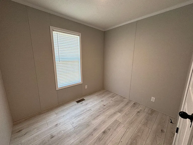 Westbridge Manor — Photo 97
